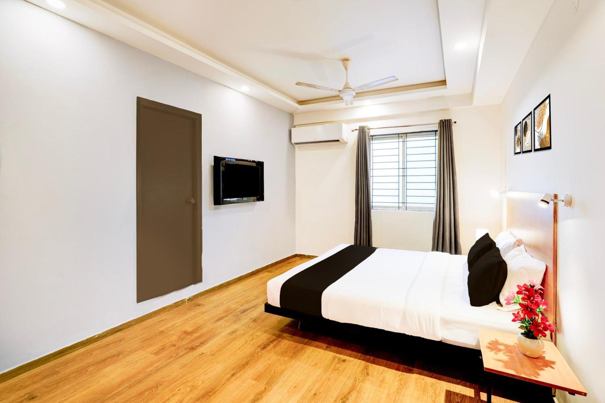מלון העיר בנגלור Super Townhouse Jayanagar מראה חיצוני תמונה