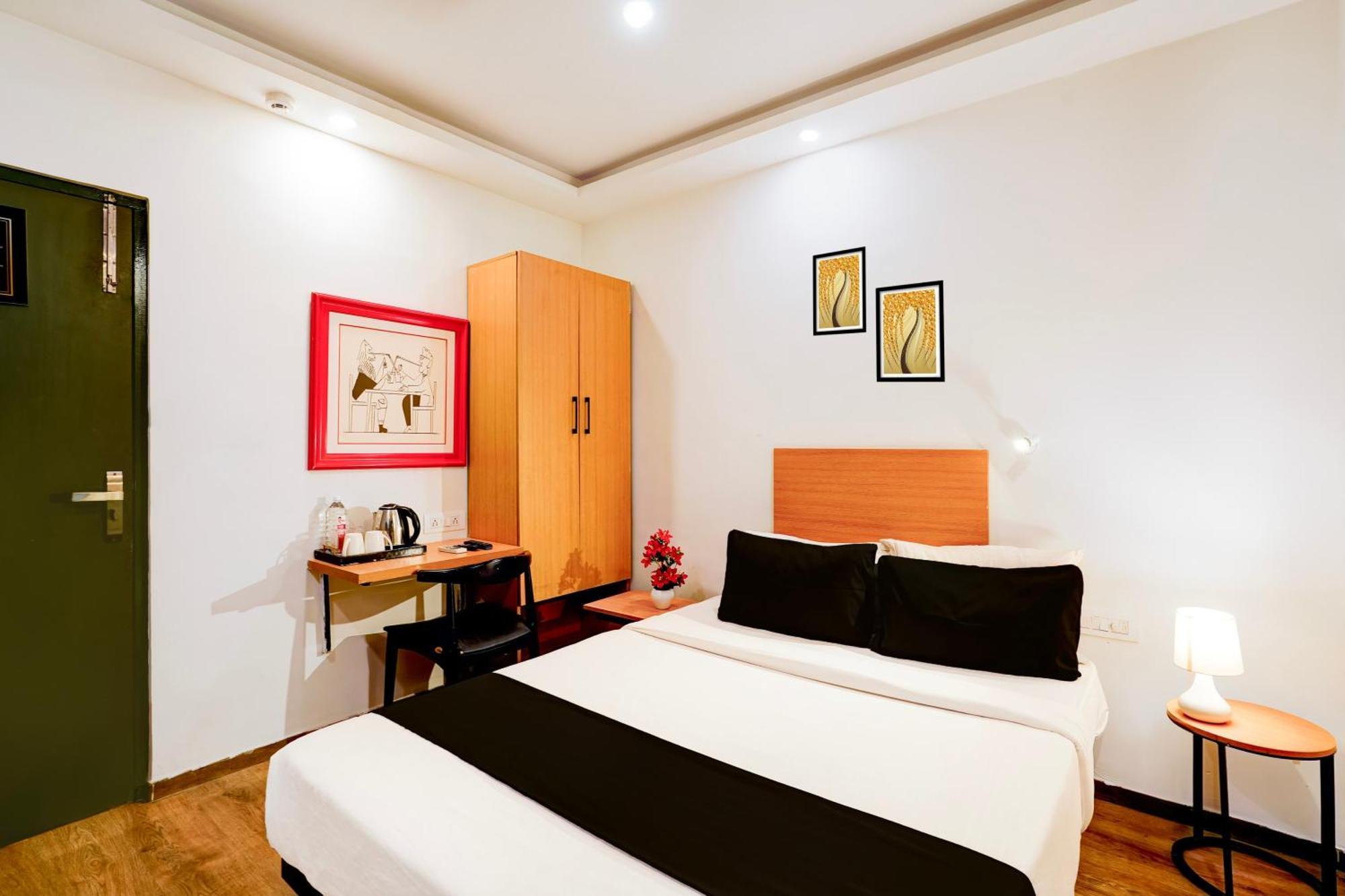 מלון העיר בנגלור Super Townhouse Jayanagar מראה חיצוני תמונה